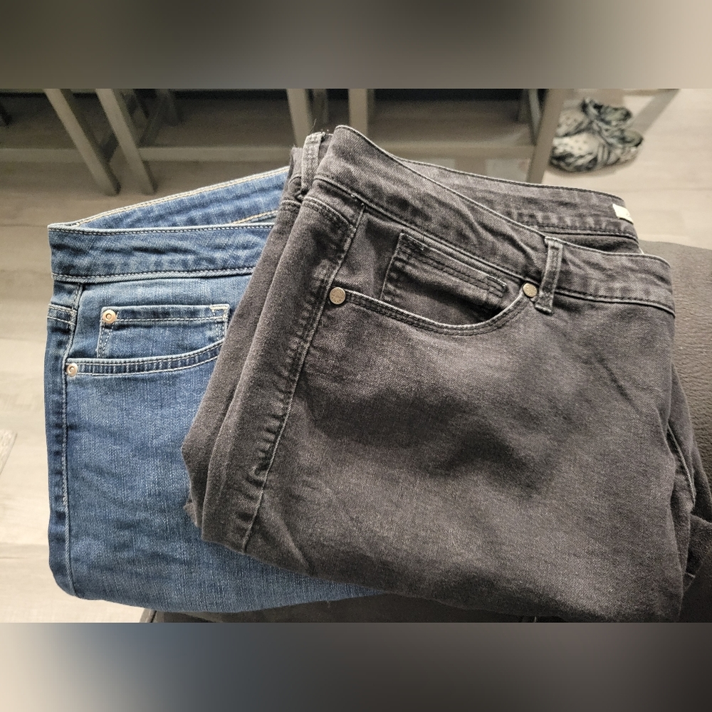 2 pair of jeans size 18